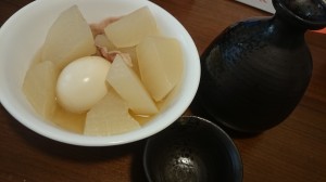 卵と大根とバラ肉とウインナーの煮物